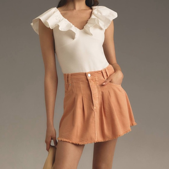 Pilcro Pleated Peach Orange Denim Mini Skirt Raw Hem Women’s Size 8 NWT - Picture 1 of 10